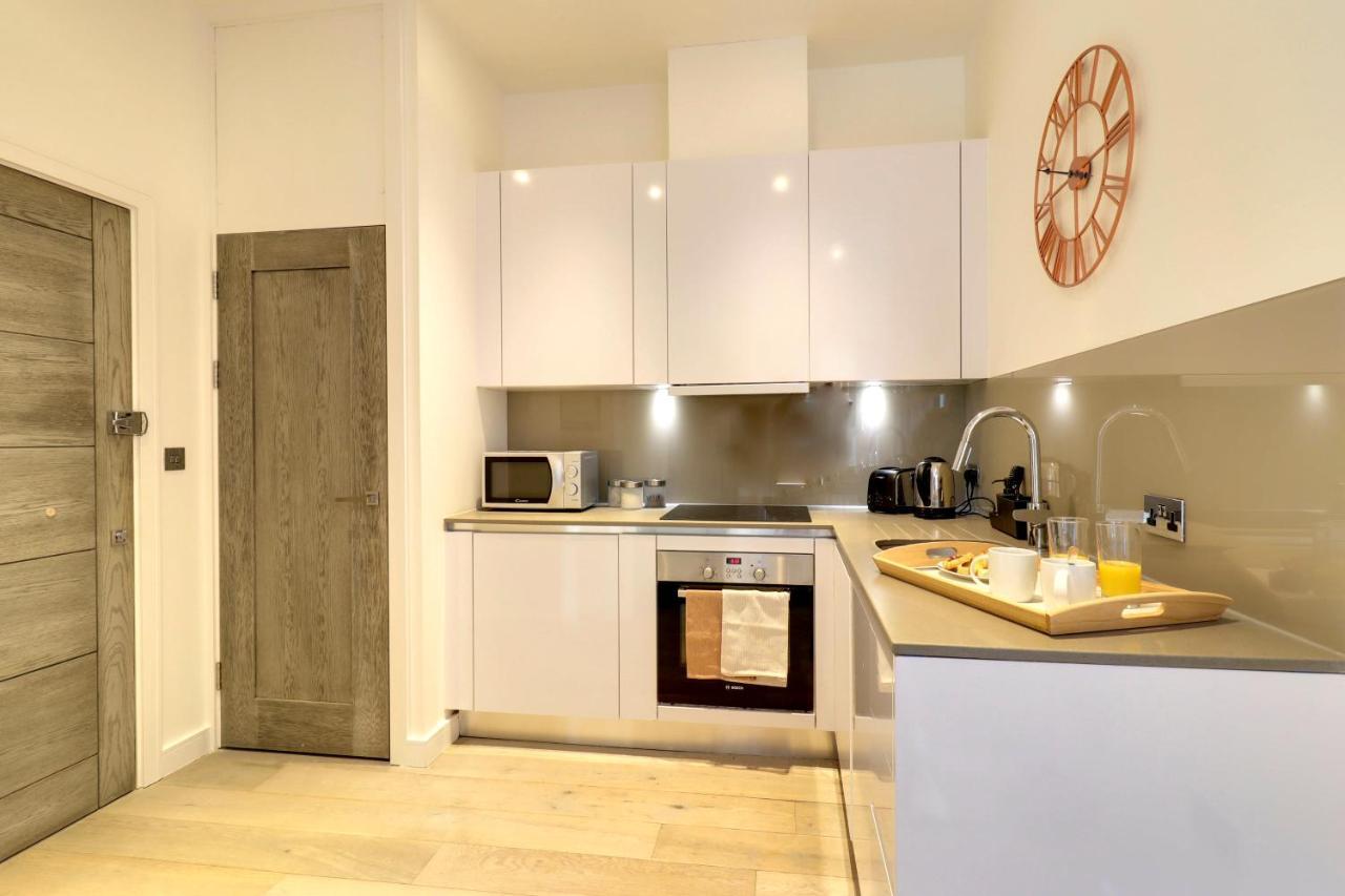 La Casa Suites Slough Dış mekan fotoğraf